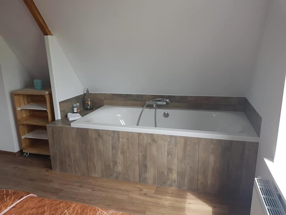 B&B De Admiraal Texel 우데쉴드 외부 사진